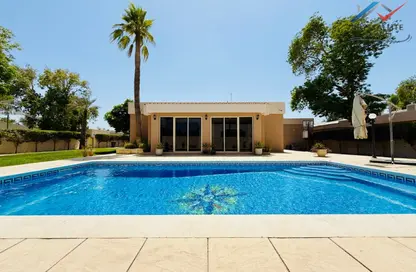 Villa - 4 Bedrooms - 5 Bathrooms for rent in Saar - Northern Governorate
