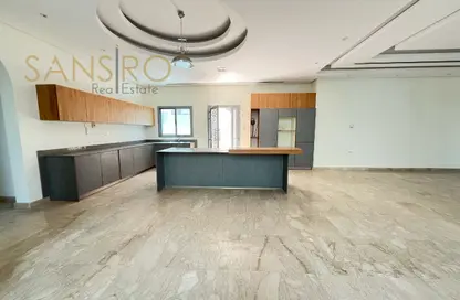 Villa - 5 Bedrooms - 6 Bathrooms for rent in Saar - Northern Governorate