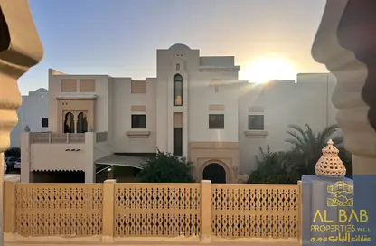 فيلا - 5 غرف نوم - 6 حمامات للايجار في سار - المحافظة الشمالية