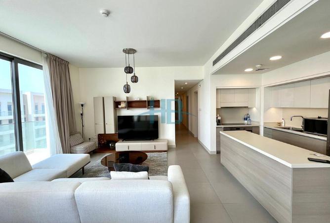 970438 - Property Image 2