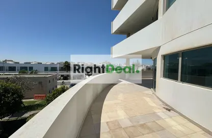 Apartment - 3 Bedrooms - 2 Bathrooms for rent in Tala Island - Amwaj Islands - Muharraq Governorate