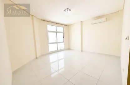 Apartment - 2 Bedrooms - 3 Bathrooms for rent in Hidd - Muharraq Governorate