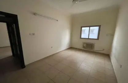 Apartment - 2 Bedrooms - 1 Bathroom for rent in Muharraq - Muharraq Governorate