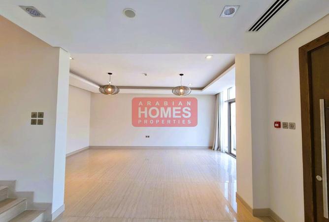 967028 - صورة العقار 2