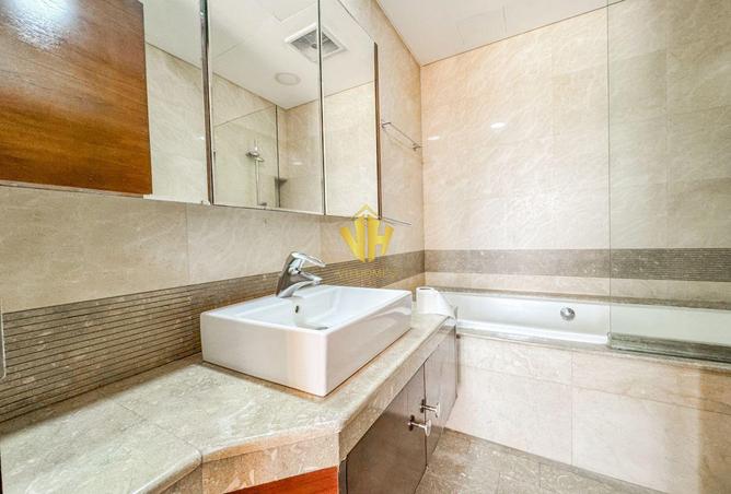 963168 - Property Image 2