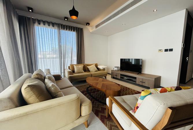 957653 - Property Image 2