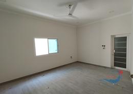 صورةغرفة فارغة لـ: شقة - 3 غرف نوم - 2 حمامات للكراء في عراد - المحرق, صورة 1