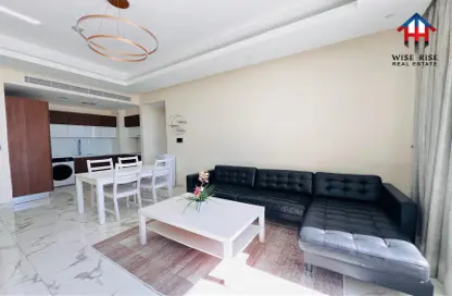 صورة لـ غرفة المعيشة / غرفة الطعام شقة - غرفة نوم - 2 حمامات للايجار في الجفير - محافظة العاصمة ، صورة رقم 1