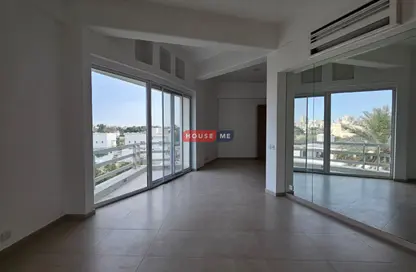 شقة - 2 غرف نوم - 3 حمامات للايجار في العدلية - المنامة - محافظة العاصمة