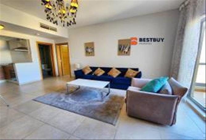956951 - Property Image 2
