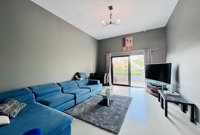 970977 - Property Image 2