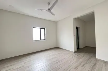 شقة - 2 غرف نوم - 2 حمامات للايجار في جرداب - المحافظة الوسطى