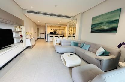 Apartment - 3 Bedrooms - 5 Bathrooms for rent in Reef Island - Capital Governorate