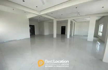 متجر - استوديو - 2 حمامات للايجار في المالكية - المحافظة الشمالية