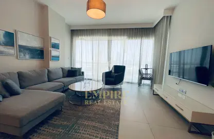 Apartment - 2 Bedrooms - 3 Bathrooms for rent in Reef Island - Capital Governorate