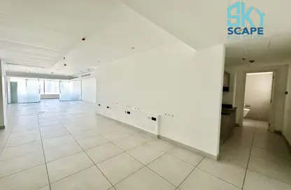 مكتب - استوديو - 1 حمام للبيع في السيف - محافظة العاصمة