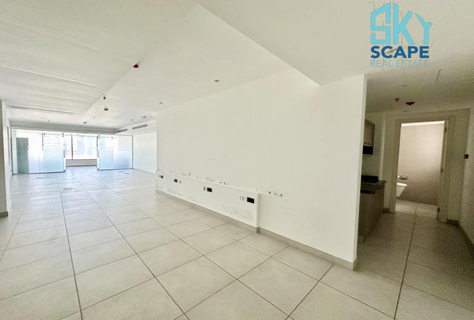 966605 - Property Image 2