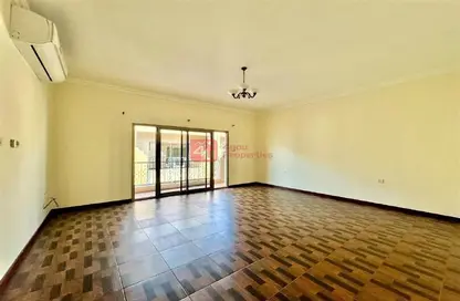 Empty Room image for: Villa - 3 Bedrooms - 3 Bathrooms for rent in Salmaniya - Manama - Capital Governorate, Image 1