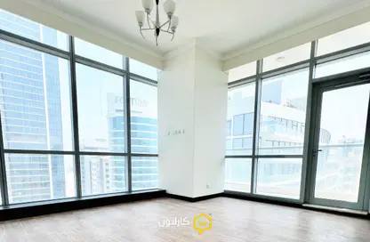 Apartment - 2 Bedrooms - 3 Bathrooms for sale in Al Juffair - Capital Governorate