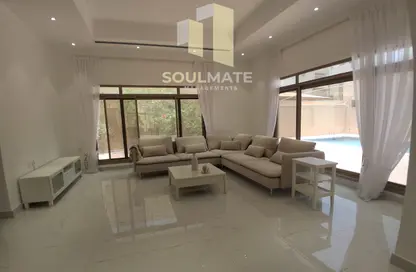 Villa - 4 Bedrooms - 5 Bathrooms for rent in Saar - Northern Governorate