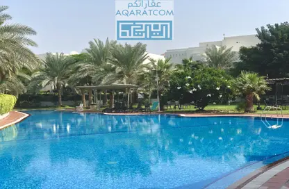 Compound - 5 Bedrooms - 5 Bathrooms for rent in Hamala - Northern Governorate