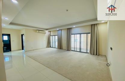 Apartment - 2 Bedrooms - 2 Bathrooms for rent in Busaiteen - Muharraq Governorate