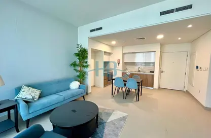 Apartment - 2 Bedrooms - 2 Bathrooms for rent in Marassi Al Bahrain - Diyar Al Muharraq - Muharraq Governorate