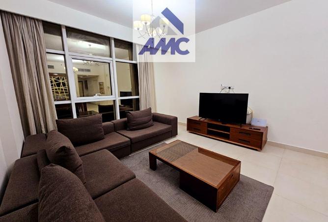 985988 - Property Image 2