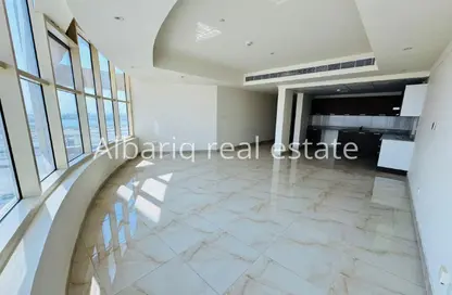 شقة - 2 غرف نوم - 3 حمامات للبيع في الحد - المحرق