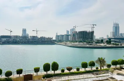 Apartment - 1 Bedroom - 2 Bathrooms for rent in Reef Island - Capital Governorate