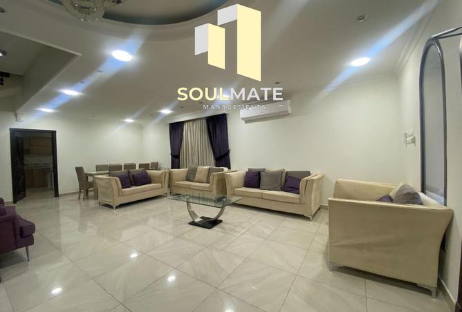 972476 - Property Image 2