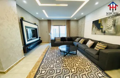 Apartment - 2 Bedrooms - 3 Bathrooms for rent in Busaiteen - Muharraq Governorate