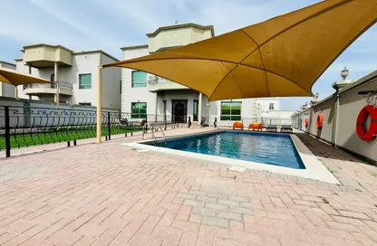 Villa - 5 Bedrooms - 5 Bathrooms for rent in Janabiya - Northern Governorate