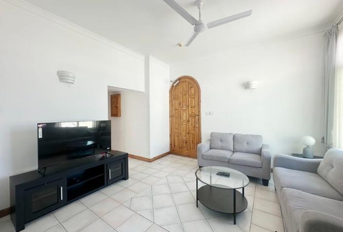 963682 - Property Main Image