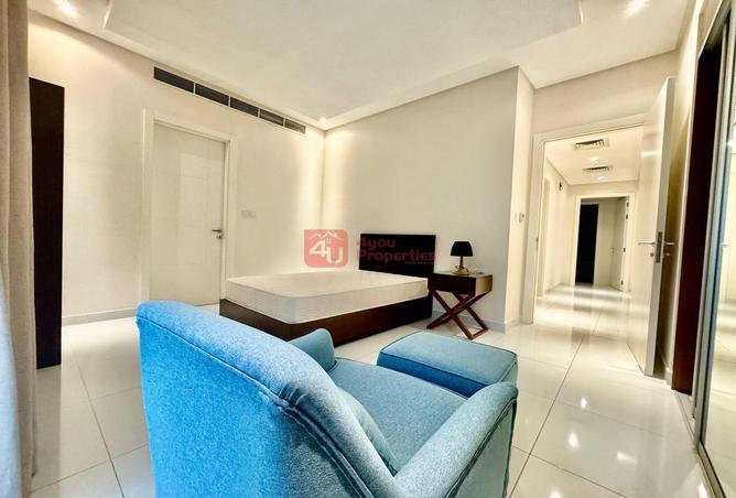 975637 - Property Image 2