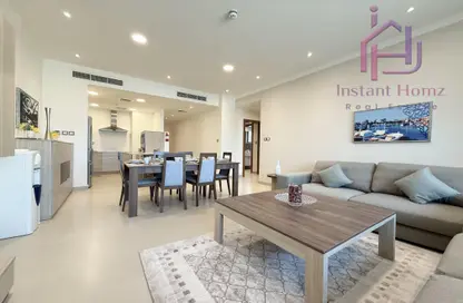 شقة - 3 غرف نوم - 4 حمامات للايجار في اللاجون - أمواج - المحرق