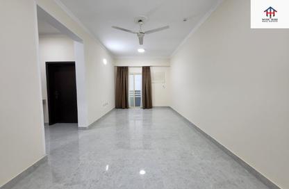 Apartment - 3 Bedrooms - 2 Bathrooms for rent in Hidd - Muharraq Governorate