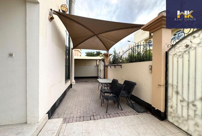 981904 - Property Image 3