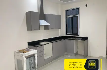 Apartment - 3 Bedrooms - 3 Bathrooms for sale in Jid Ali - Central Governorate Apartment - 3 Bedrooms - 3 Bathrooms for sale in Jid Ali - Central Governorate