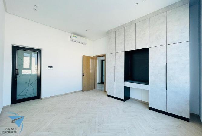 960119 - Property Image 3