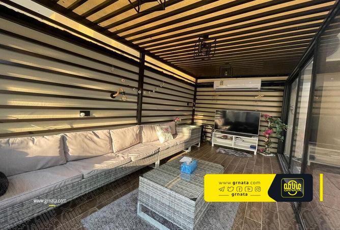 748686 - Property Image 2