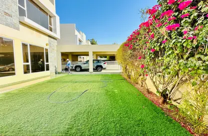 Villa - 4 Bedrooms - 5 Bathrooms for rent in Janabiya - Northern Governorate