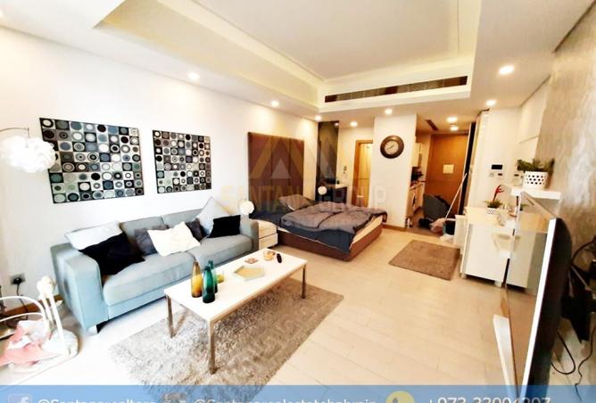 987597 - Property Image 3