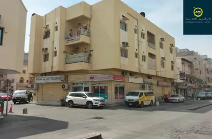 عمارة بالكامل - استوديو - 2 حمامات للبيع في القضيبية - المنامة - محافظة العاصمة