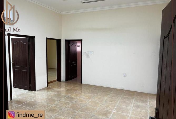 988332 - Property Main Image