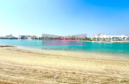 Villa - 4 Bedrooms - 5 Bathrooms for sale in Tala Island - Amwaj Islands - Muharraq Governorate