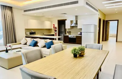 Apartment - 2 Bedrooms - 3 Bathrooms for rent in Al Juffair - Capital Governorate