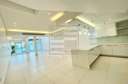 Villa - 5 Bedrooms - 6 Bathrooms for rent in Amwaj Avenue - Amwaj Islands - Muharraq Governorate