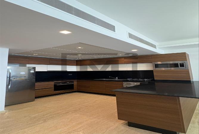 945754 - Property Image 2