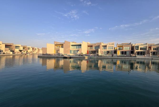 Villa - 4 Bedrooms - 5 Bathrooms for rent in Al Naseem - Diyar Al Muharraq - Muharraq Governorate